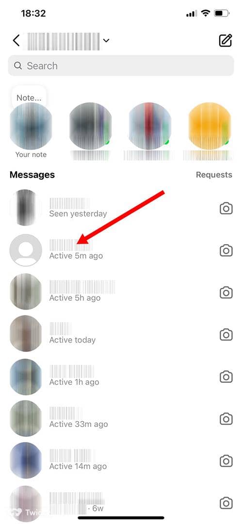 Pick a chat you want to turn on Vanishing Mode in.