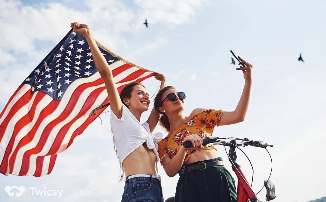 How to Write Great 4th of July Captions for Instagram