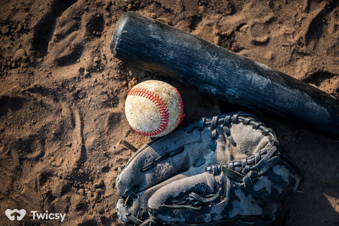 How to Write Good Baseball Captions for Instagram