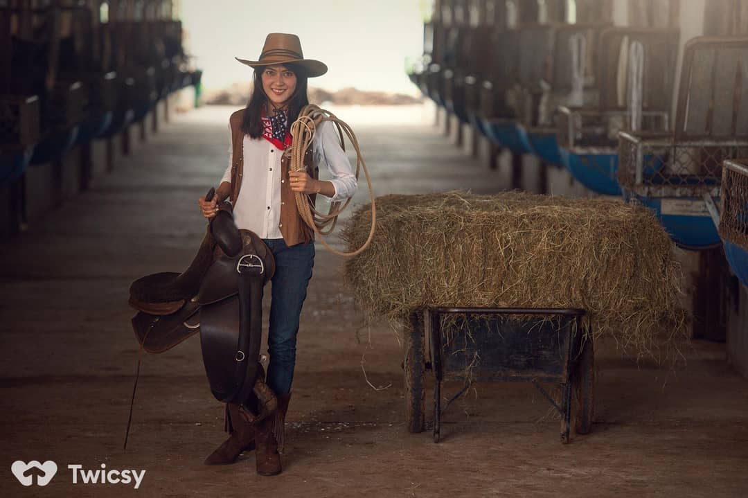 Creative Writing Prompts for Cowgirl Captions for Instagram
